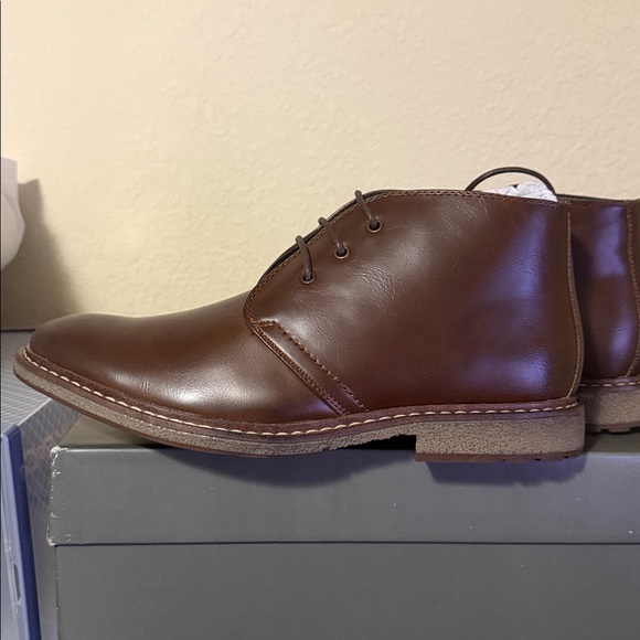 Hawke & Co Other - Hawke & Co Men's Chukka Boots in Rich Brown